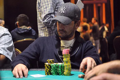 WPT Grand Prix de Paris – Jour 1b : le chanteur Grégoire chipleader