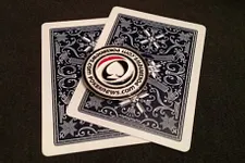 Casino Poker for Beginners: The Many Meanings of “Protect Your Hand”