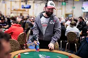 Man of the People: How Daniel Negreanu Bagged Top 4 Stack on $300 Gladiator Day 1a