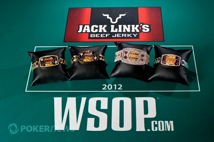 WSOP Week in Photos: Bloch Wins First Bracelet, So Does Force 101