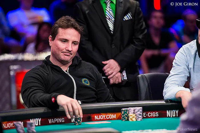 Table finale Main Event WSOP 2014 : Bruno Politano, premier November Nine brésilien