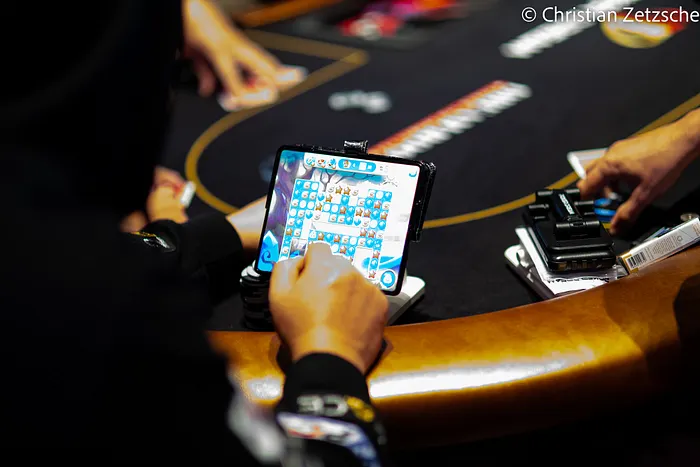Mini Games on the Phone