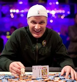 WSOPE Event #3, £5,000 Pot-Limit Omaha Final: Theo Jorgensen Mines Gold 0001