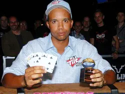 WSOP 2009 Event #25 Omaha/7Stud Hi-lo : la 7ème merveille de Phil Ivey 0001