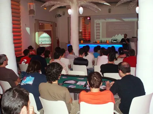 Clases de póquer gratuitas en Málaga 0001