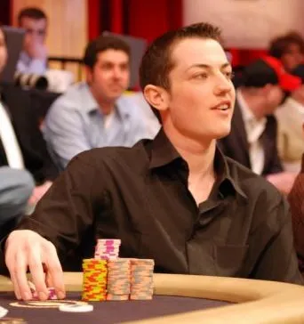 Tom 'durrrr' Dwan em Grande Forma nos High Stakes da Full Tilt Poker 0001