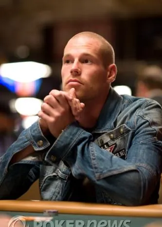 Full Tilt Poker - Tables cash games online : où trouver Patrick Antonius ? 0001