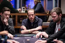 Steve O'Dwyer (center)