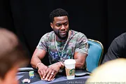 Poker and Comedy: Kevin Hart Among the Super High Rollers
