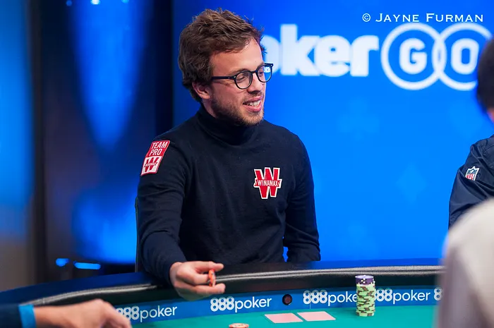 Pas de bracelet pour Romain Lewis, runner-up pour 194.837$ 0001
