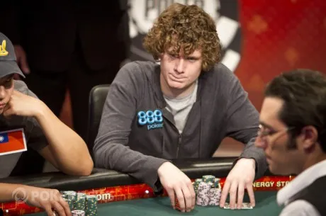 Les 'November Nine' des WSOP 2011: Sam Holden 0001