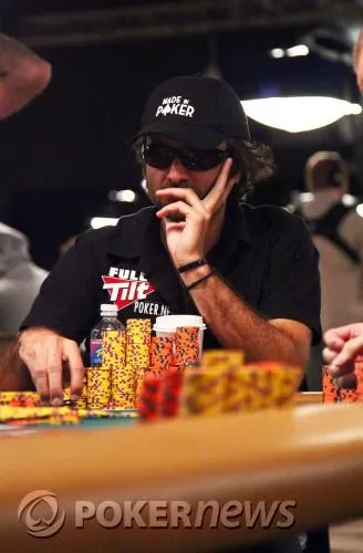 WSOP 2009 Live - Day 5 du Main Event : Waren Zackey Chipleader, 185 joueurs encore en course 103