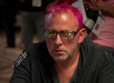 WPT Grand Prix de Paris – Jour 1b : Guillaume Darcourt chipleader