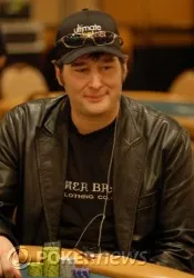 Hellmuth Doing Well in Non-Hold'em