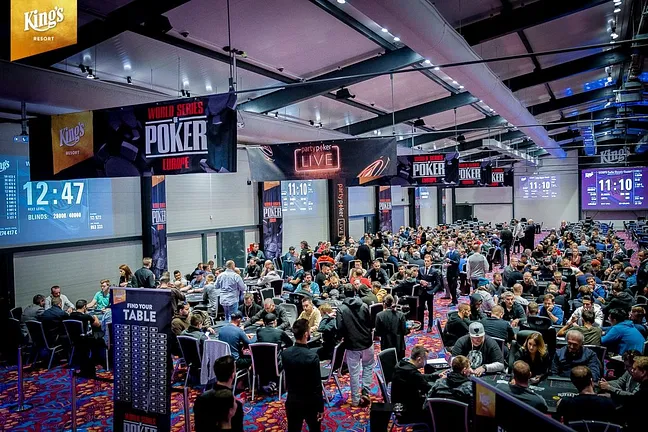 Poker Tournament Room