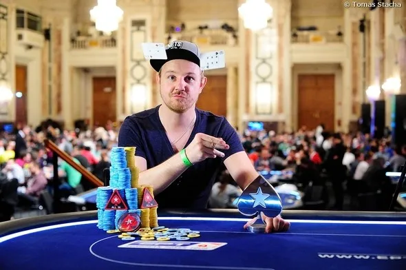Roman Wieczorek from Germany won a specieal "Deuces Wild" event. Photo courtesy of the EPT.