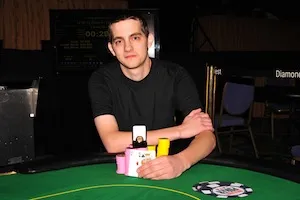 Alexandru Masek with his 5th WSOP Ring