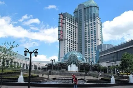 Brèves Poker : des histoires de coupe afro, de fisc, de duel et de calendrier 104