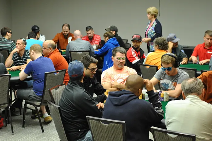 Selecting the Best Seat at the Poker Table 0001