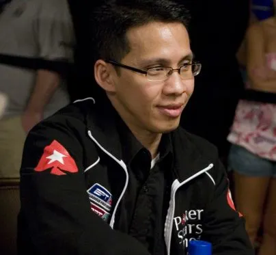 2008 WSOP 'November Nine' Focus: Darus Suharto 0001