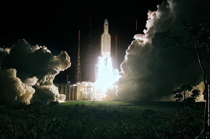 altitude 100 everest poker