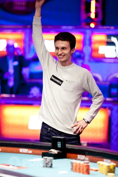 WSOP Week in Photos: Bloch Wins First Bracelet, So Does Force 121