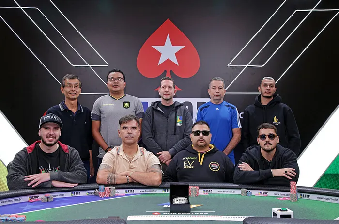 Mesa Final do R$ 3.000 NLH Main Event do BSOP São Paulo