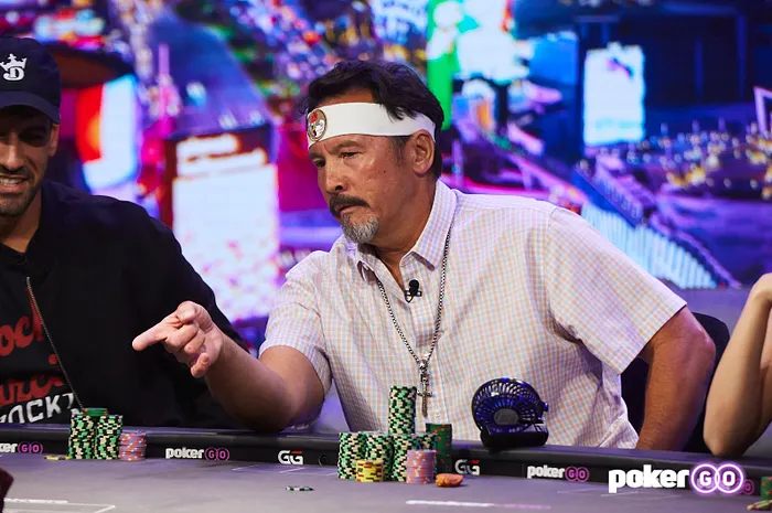 Frank Stepuchin played all of the pots in this week's episode.