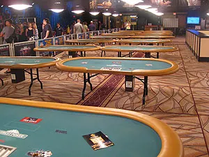 WSOP 2009 reportage : la bulle du Principal explose , un grand moment du poker 106