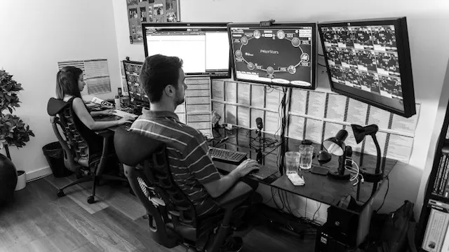 WCOOP Grind Stations: Members of PokerStars Team Online Share Their Computer Setups 107