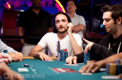 WSOP 2011 en direct : Deeb et Kitai en vedettes (reportage live)