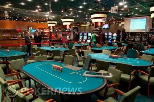 PokerStars EPT Varsovie 2009 - Jour 1a : Carter Phillips en plein rush 103