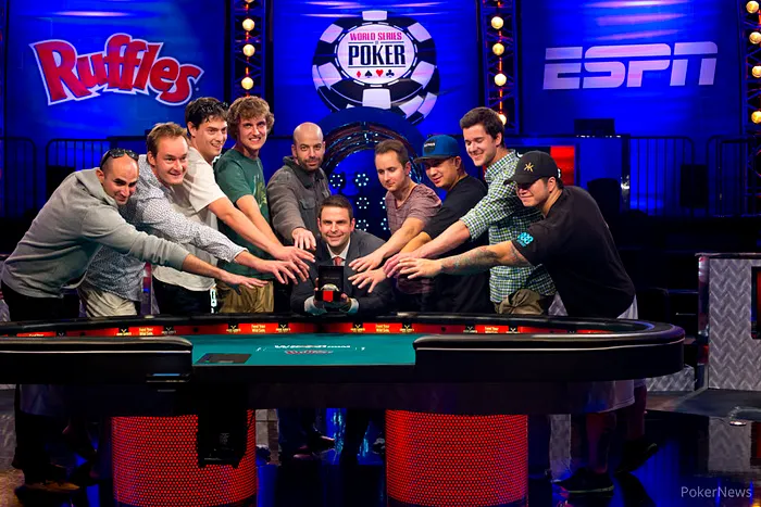 WSOP 2013 : la table finale du Main Event en direct (coverage) 102