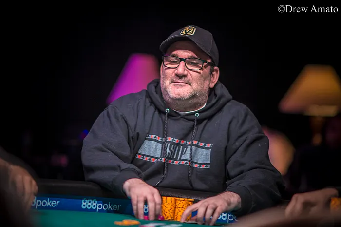 La mano que nunca olvidaré: El desastre de Mike Matusow con los reyes 0001