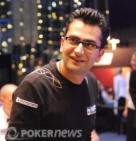 Antonio Esfandiari
