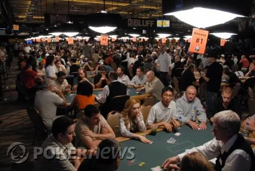 Journal WSOP 2008 - 5 Juin : Le 10.000$ attire les foules 0001