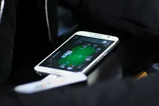 What Not to Do Online: Losing Your Head