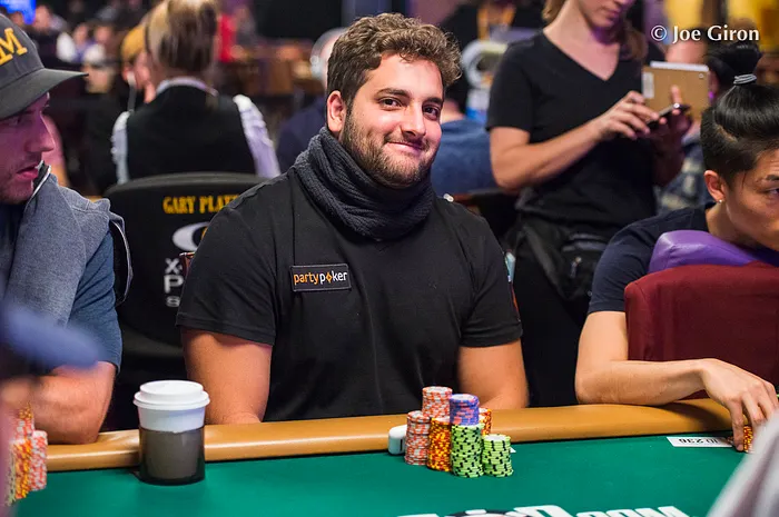 João "IneedMassari" Simão é tricampeão no SCOOP do PokerStars!