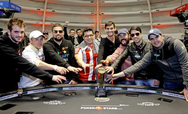 Gustavo Soler Puxa Fila da Mesa Final do BSOP Millions'16 101