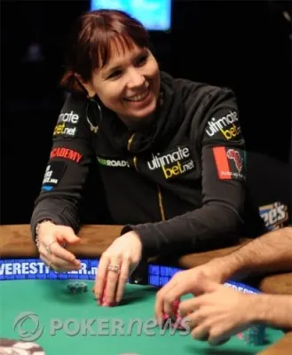 Weekly Turbo: PokerStars Patrocina Equipa de Basquetebol e Estrela de Futebol, A Vida de... 102