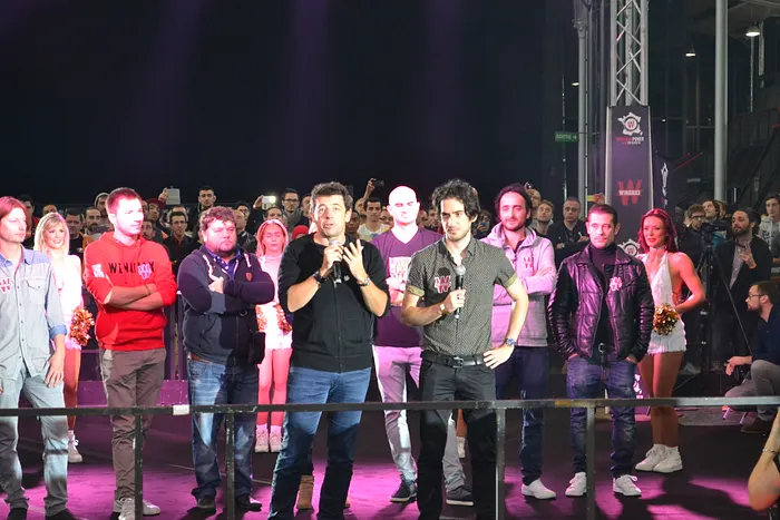 Le Team Pro Winamax avec Patrick Bruel / Copyright Julien Tissot