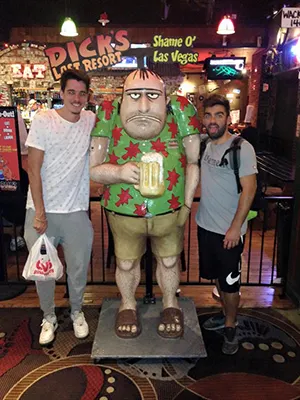 Entrevista: Bernardo Neves, António Sequeira e Ricardo Antunes em Las Vegas 102