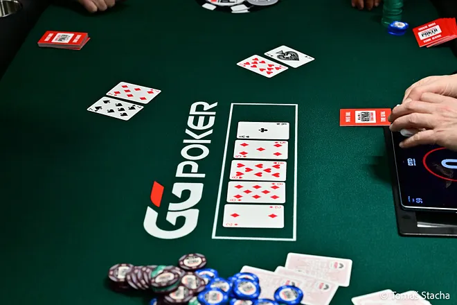 Martin Hellmuth vs Jake Greenbaum