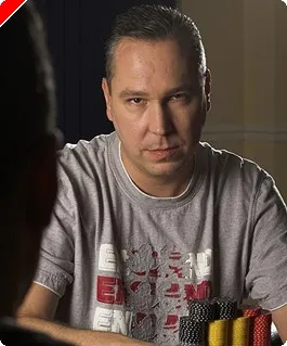 Joe Beevers Vence Poker Million 0001