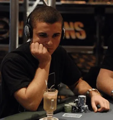 Turning 18: Josh 'JJProdigy' Field, Live from the Aussie Millions 0001