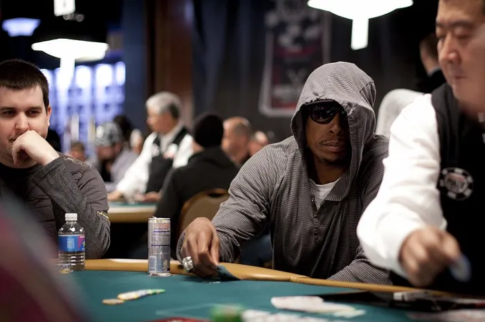 WSOP Evento #18: Kenny Nguyen Lidera Evento que Bateu Recordes 0001