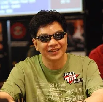 David Chiu Signs Representation Deal with Poker Royalty 0001
