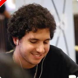 PokerStars.com APPT Macau Day 2: Sabat Takes Narrow Lead 0001