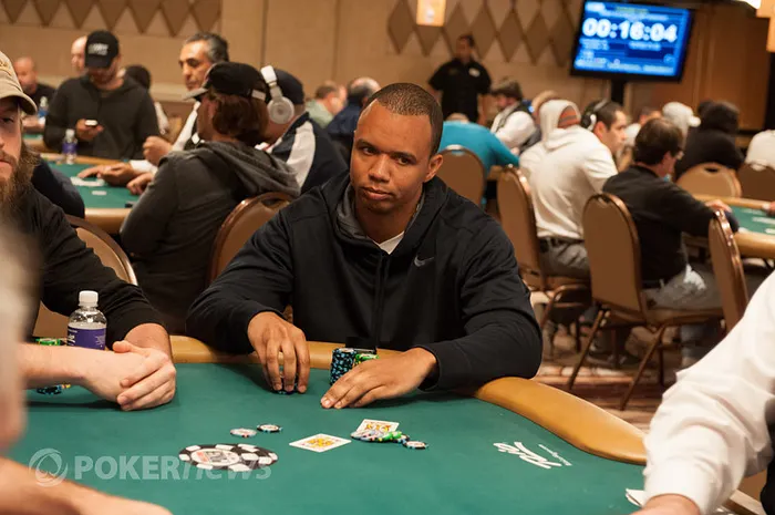 WSOP 2012 Jour 11: Phil Ivey s'assure une première place payée