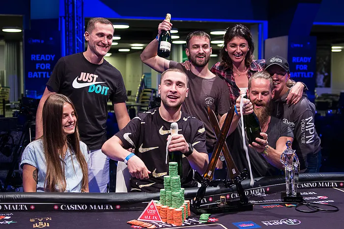 Serghei Lisii and Steven van Zadelhoff with friends